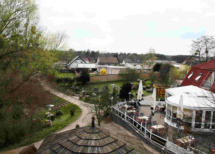 Robinienhof 호텔 고메른