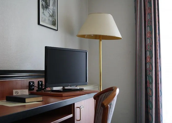 Robinienhof 호텔 고메른